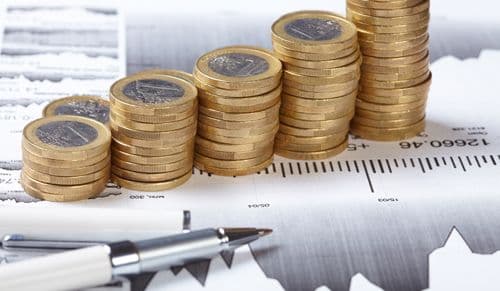 Responding to Business Issues | Financial Risk Industry